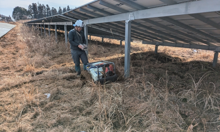 草刈り(機械・人力対応)・除草剤の散布